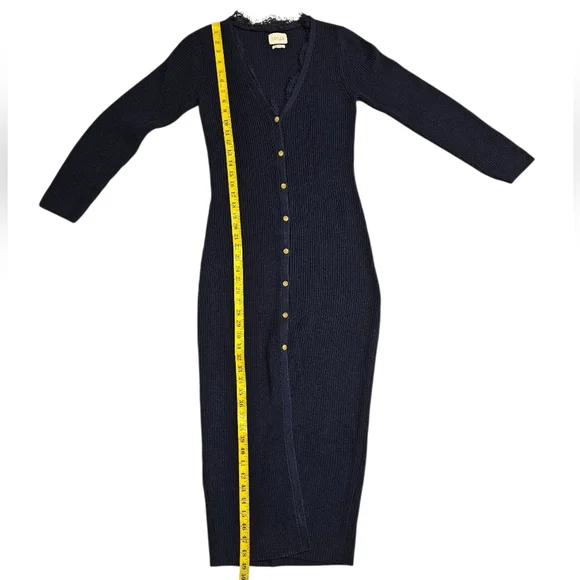 strapless open back dress Collared Long-Sleeved Ribbed Knit Midi Dress – ALİSORA main image 1